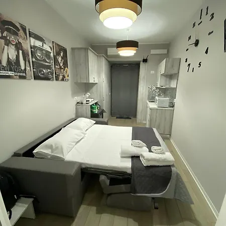 V 1944 3* Lamezia Terme